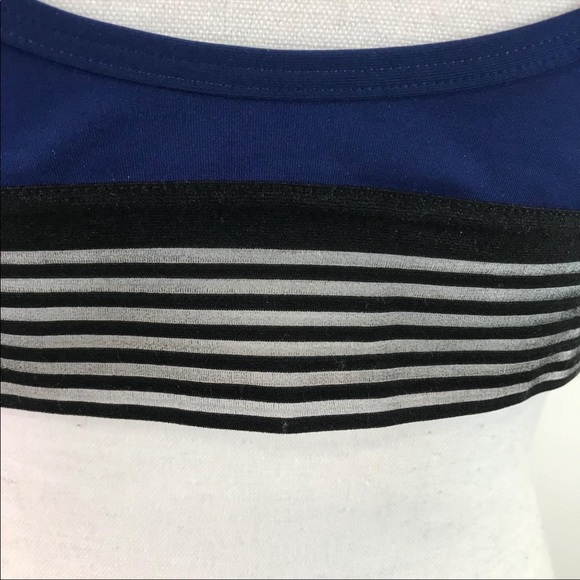 Victoria's Secret Halter Sports Bra - Picture 4 of 8